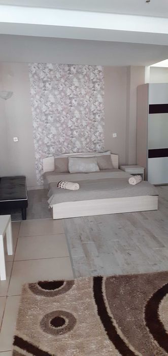 Къща с банкетна зала за Нова година