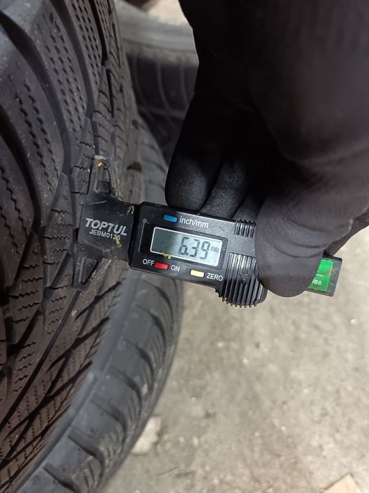 Anvelope MS iarna 225 55 17 bridgestone runflat 2020 și 2021 6.3-7.5mm