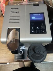 Кафемашина с капсули Nespresso Delonghi