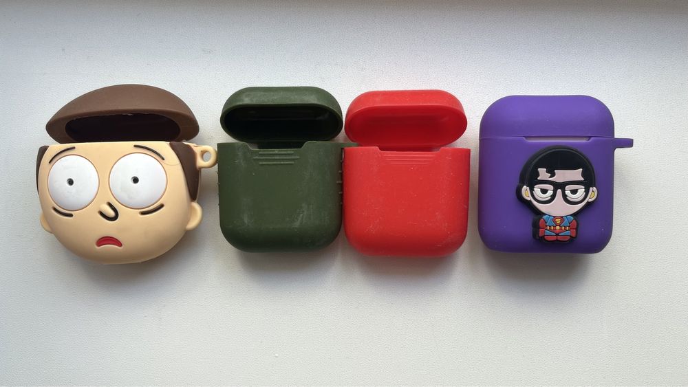Чехлы AirPods 1,2