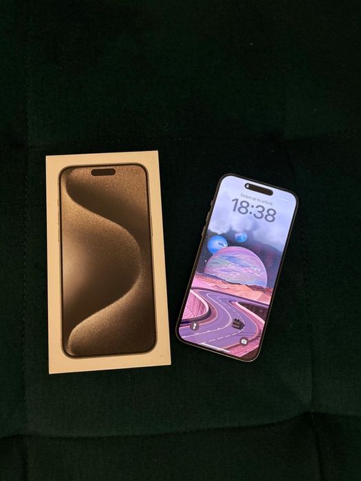 Vand Iphone 15 Pro Max