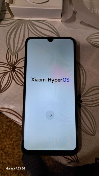 Продавам чисто нов телефон Redmi 14C 128 gb 8 gb ram!!!