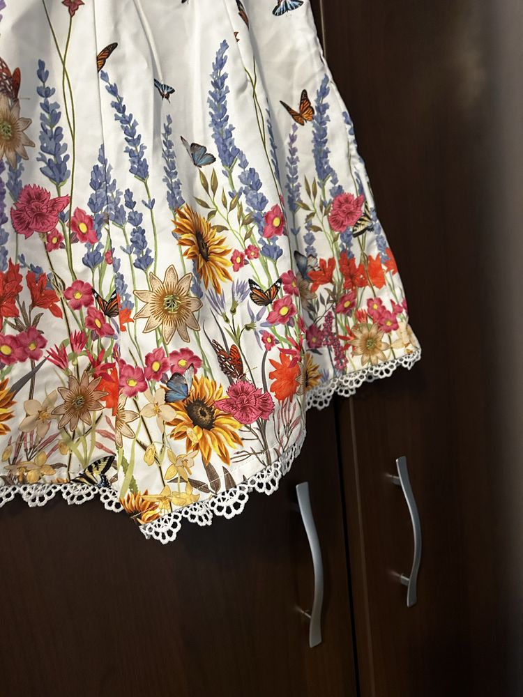 Pantaloni scurti de vara cu dantela eleganta