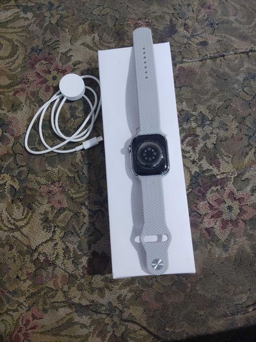 Продам дёшев Smart watch series 9