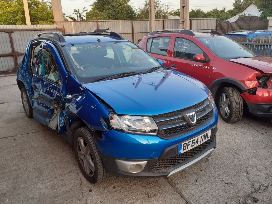 Dezmembrez Dacia sandero stepway 0,9 2016