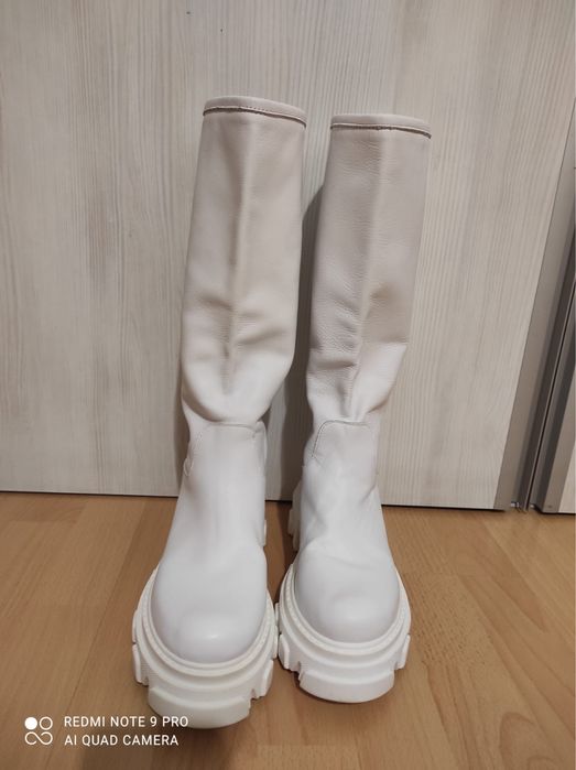 Cizme marimea 38