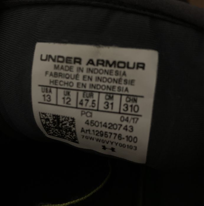 Vând UnderArmour