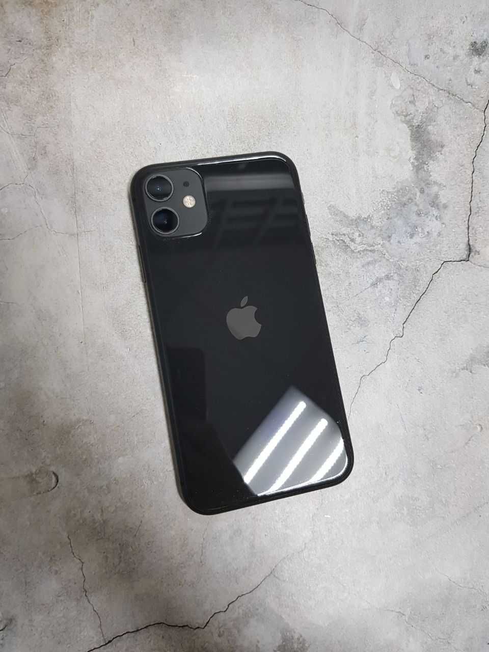 Apple iPhone 11 128 Gb (Усть-Каменогорск 04) лот 360502