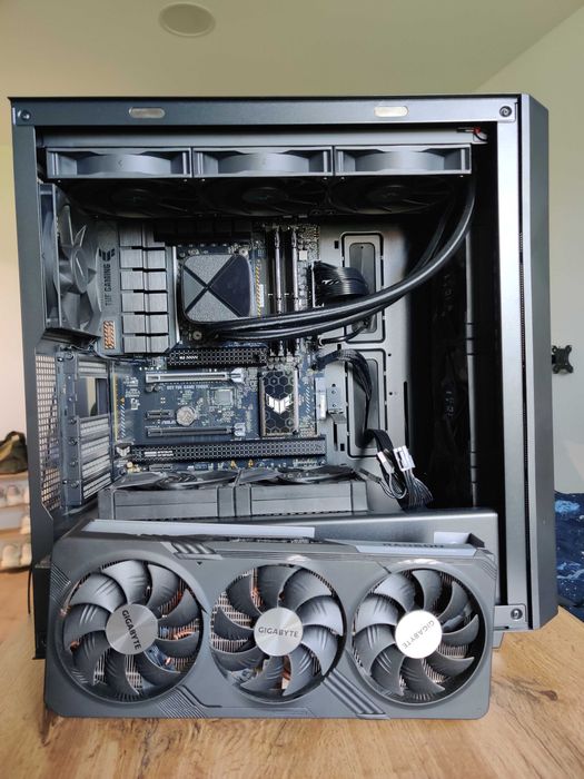 PC Gaming High-End |Ryzen 5 7600X|RX 7800XT|DDR5 32GB|DeepCool Stealth