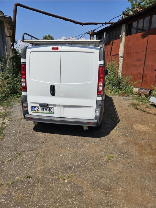 Vand opel vivaro 2012, 2.0,model lung