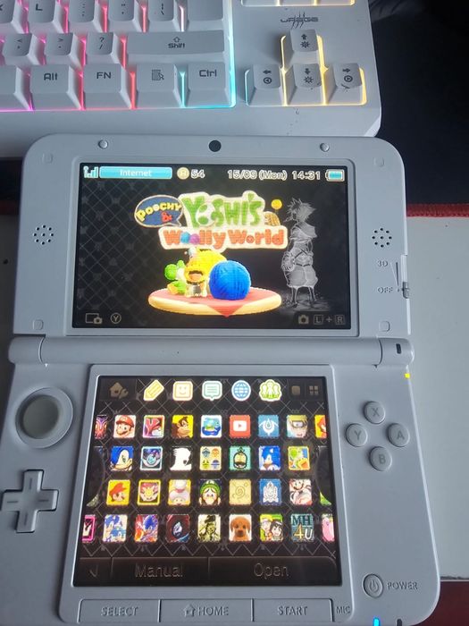 Nintendo 3ds xl modat fara zgarieturi
