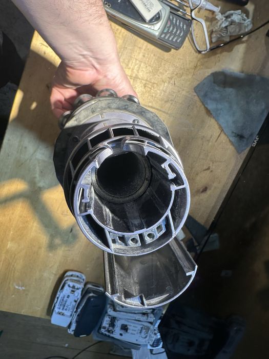 Aspirator dyson v11