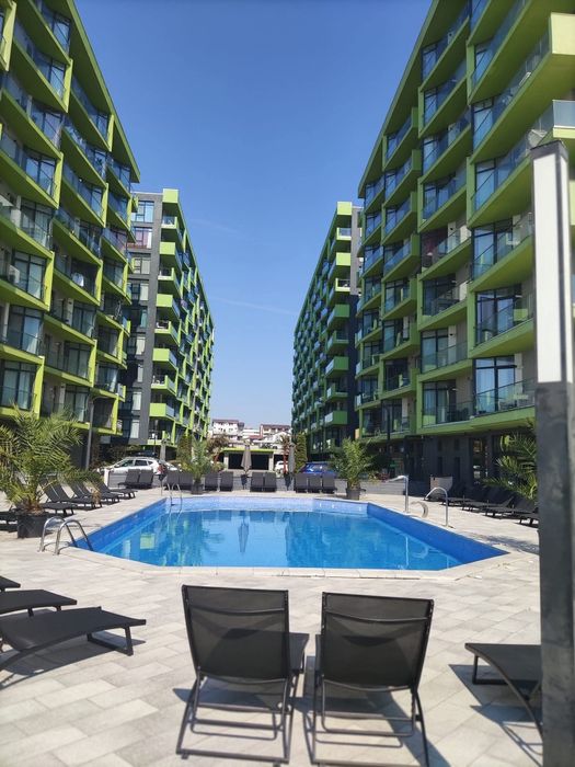 Alezzi Beach Resort – 2 camere, 47 mp, et.3, vedere laterală la mare