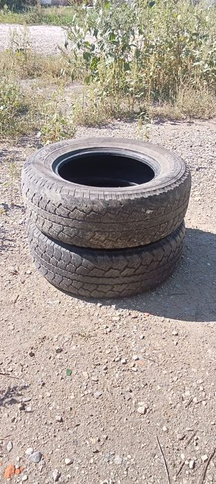 Продам шины 265/65/R17 в хорошем состоянии