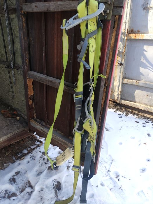 Монтажные страховачные пояса с креплением 5 точек.с креплением 3 точек