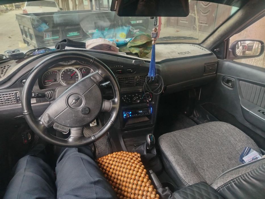 Nexia 2 yili 2015. Vikupkaga boshiga 2000$ bolsa