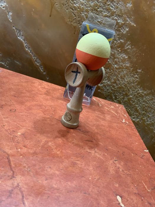 Vand kendama nu am atat