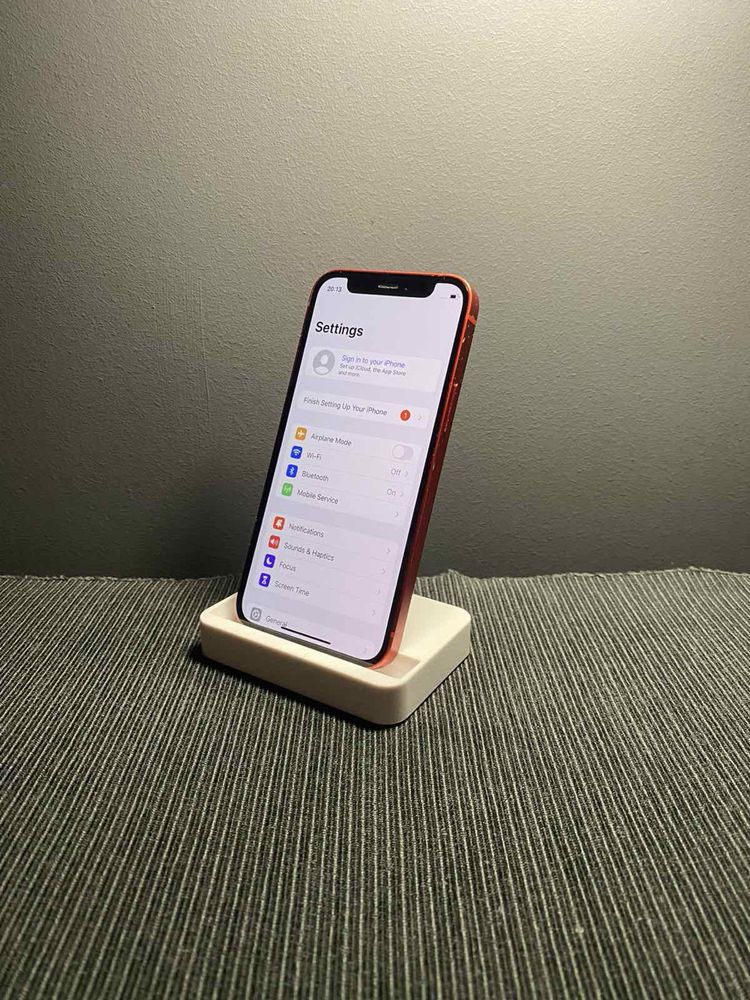 iPhone 12 Mini Product Red 64GB