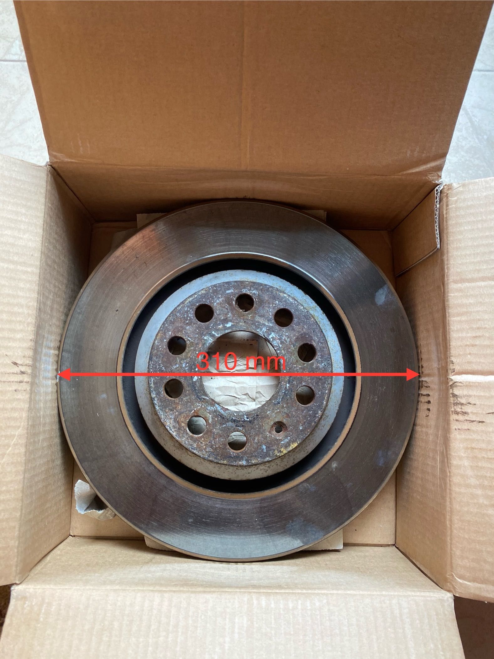 Спирачни апарати с накладки и дискове от Passat CC 3.6