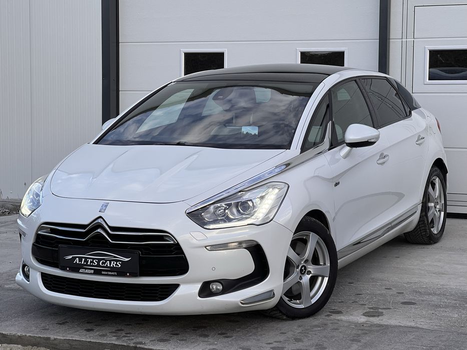 Citroen DS5 Hybrid4/4x4/Navi/Panoramic/Posibilitate rate fixe