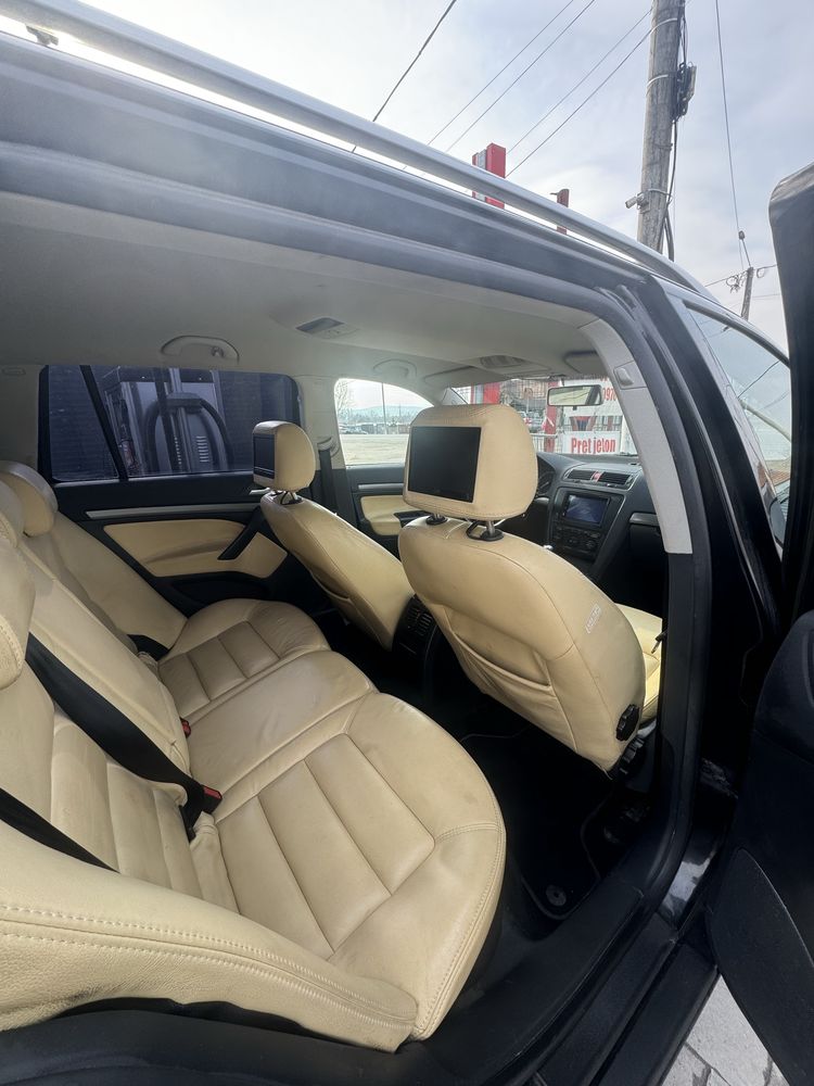 SKODA OCTAVIA 2.0 TDI incalzire in scaune/faruri automatesenzori parca