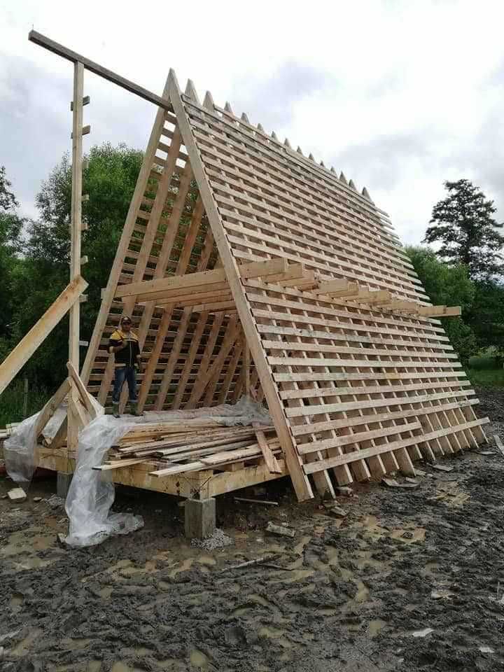 Cabana din structura de lemn in forma literei A (case din lemn)