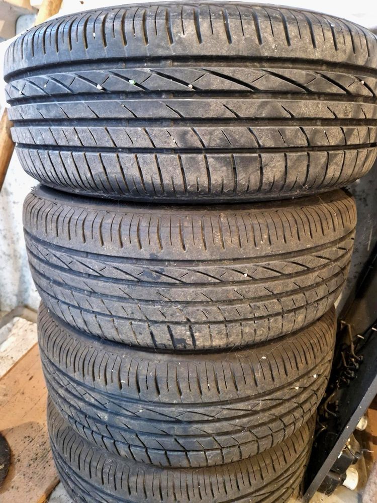 Продавам гуми с джанти за VW Lassa 185/60R14
