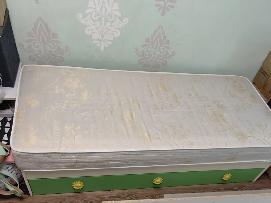 Кровать двухуровневая выкатная с матрасом Askona