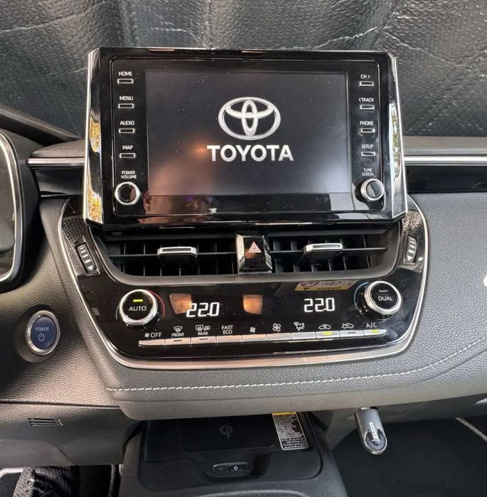 Adaptor auto wireless Carplay Android Auto, conexiune BT si WiF