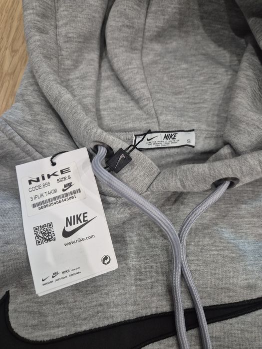 Уникекс 15,16 год или  С,М  размер 100лв