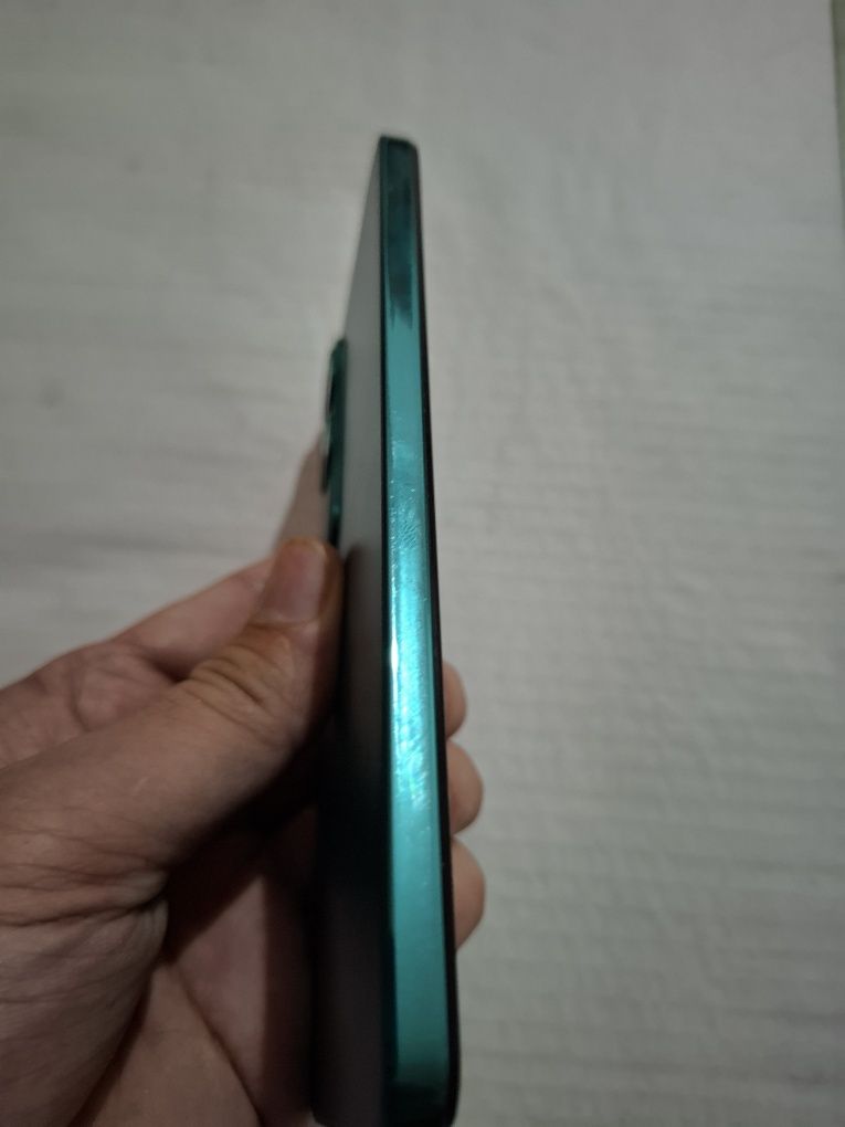 Vivo V 40 lite 8/256