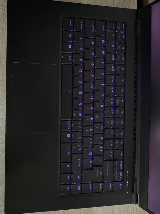 Laptop Intel Nuc I7-11800H RTX 3060 32GB RAM 1TB SSD