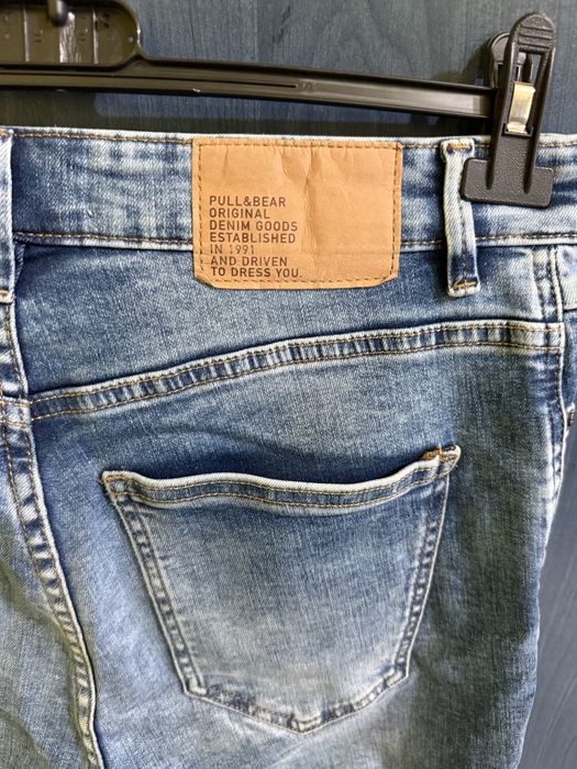 Blugi Pull&Bear barbati