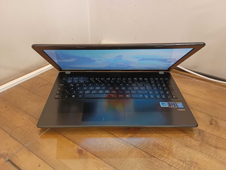 Лаптоп Asus X651M  / 15.6"