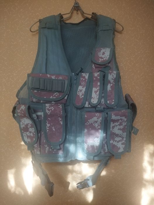 Продам разгрузочный жилет