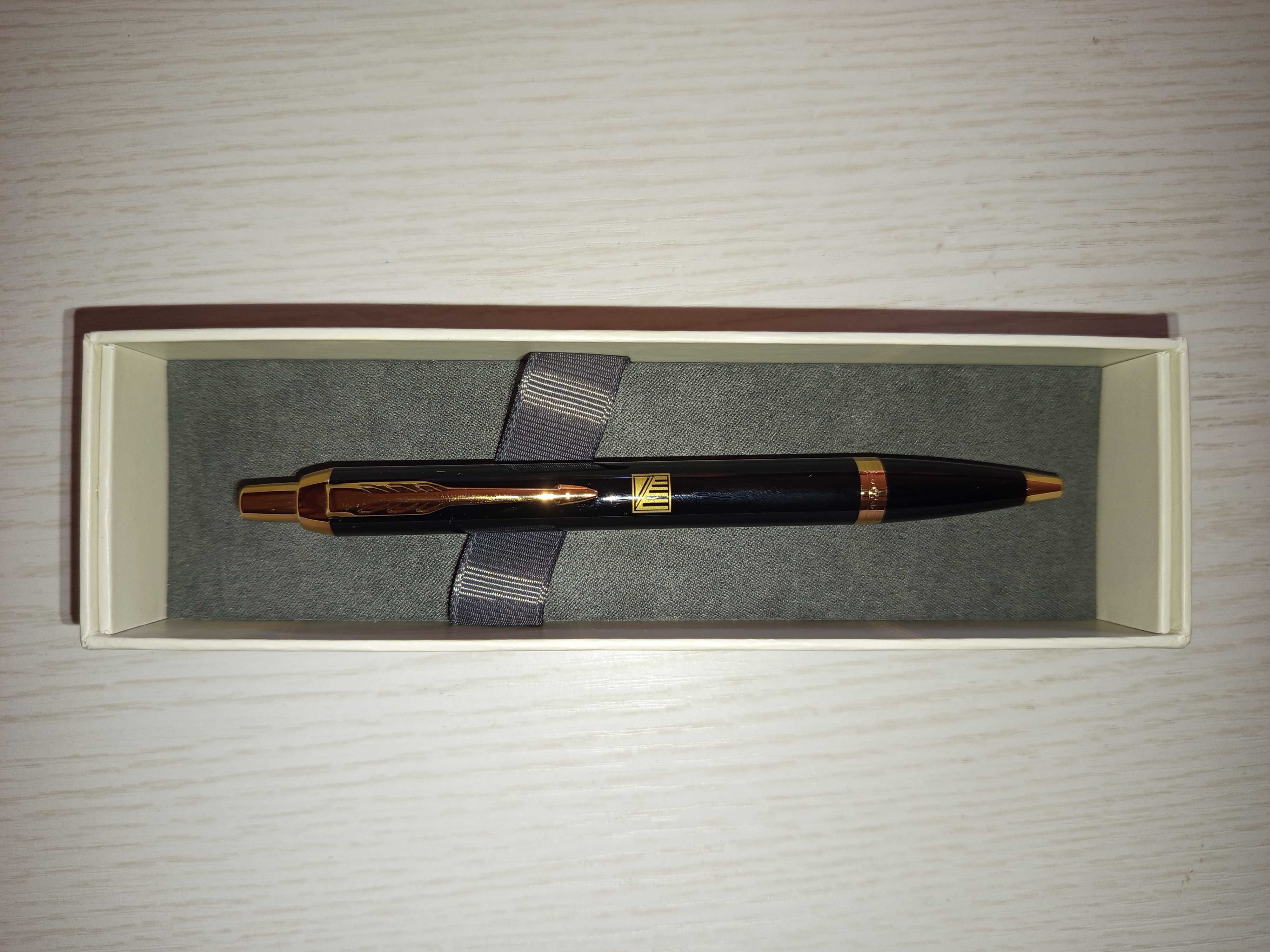 Химикалка Parker