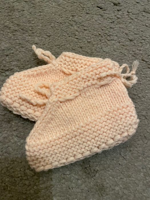 Бебешки търлички ръчно плетени