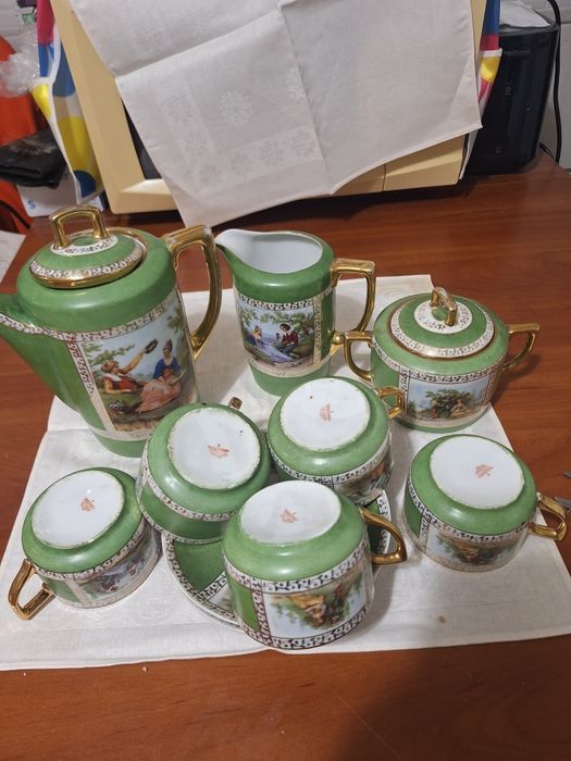 Set cesti de ceai sau cafea din portelande culoare verdedin cechoslova