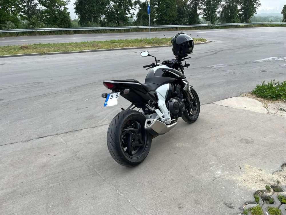 Honda cb1000r 2008-2017 стойка за регистрация