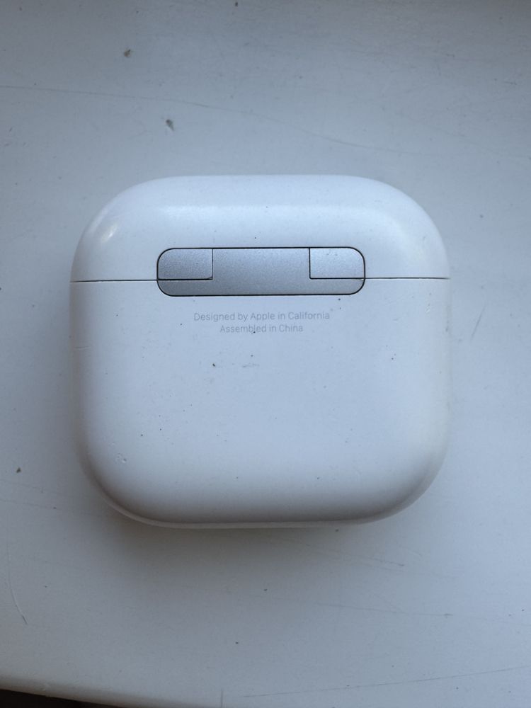Оригинал Airpods 4 без ANC