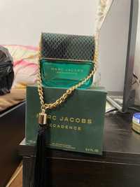 Vand parfum Marc Jacobs decadence