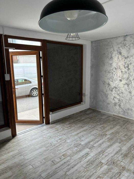 Inchiriez spatiu comercial Rosiori de Vede