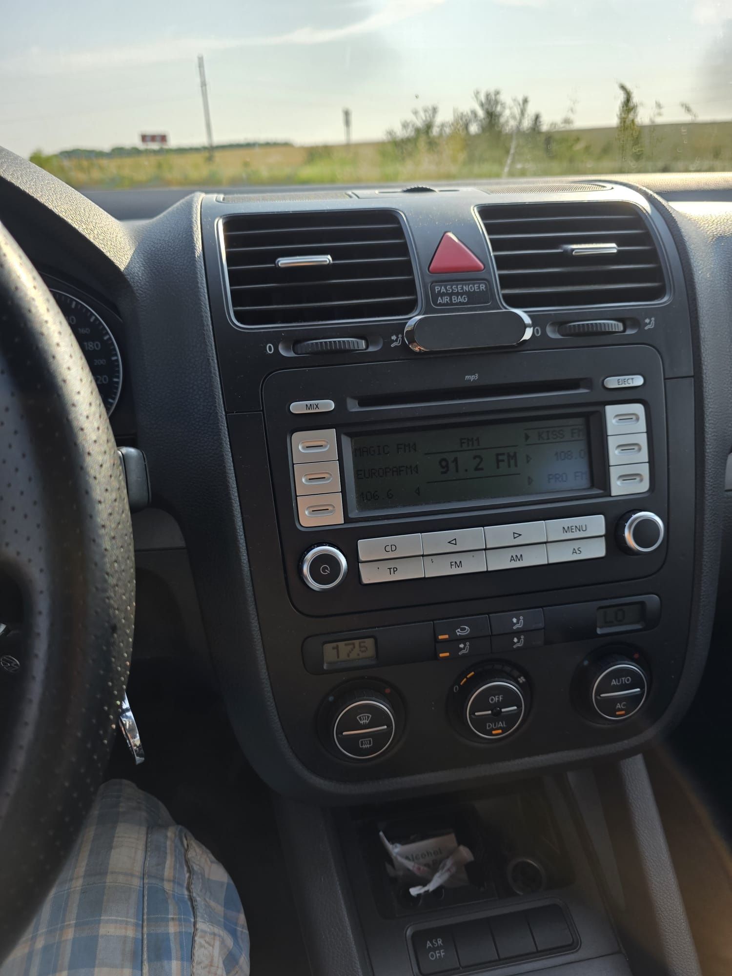Golf 5 , 1.6- benzina,  proprietar