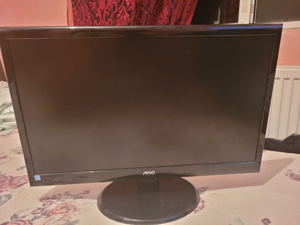 Vand Monitor AOC