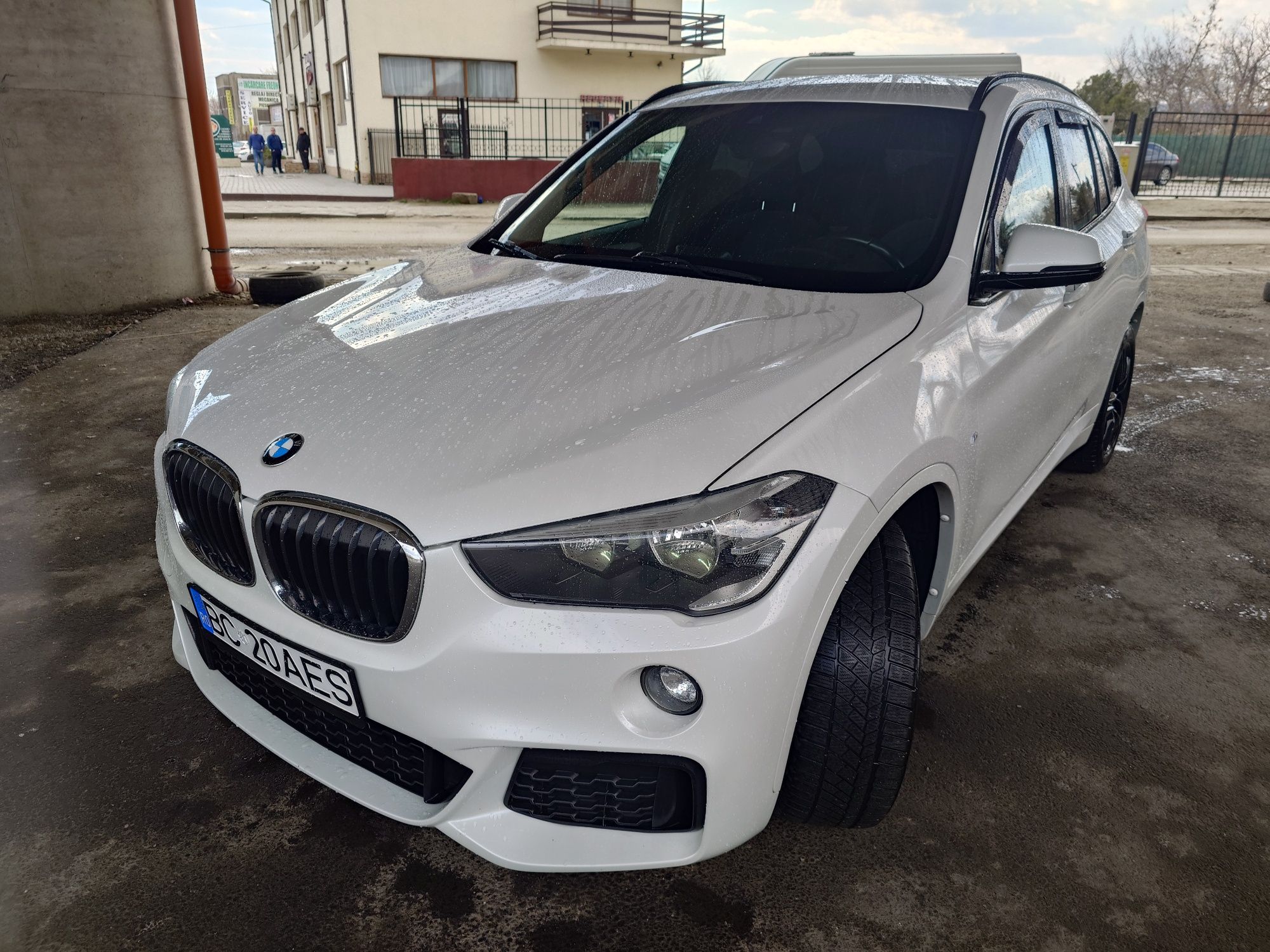 BMW X1 X-Drive M-pack