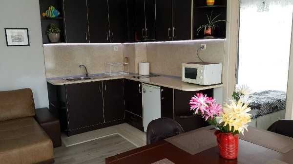 Продава се Двустаен апартамент в Поморие - 58 кв.м за 2069 €/кв.м - Снимка #2