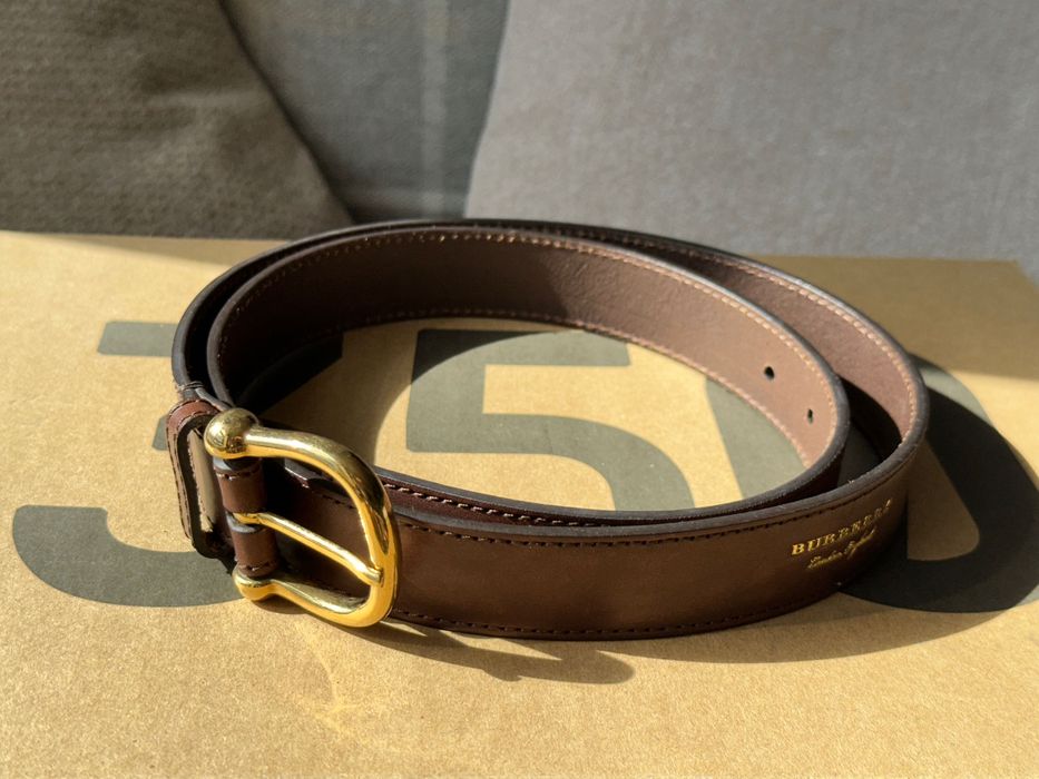 BURBERRY London curea 100€