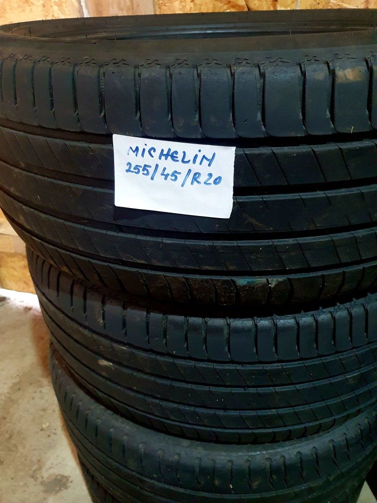 Set cauciucuri anvelope Michelin 255,45,R20  Hankook 225,55,,R16
