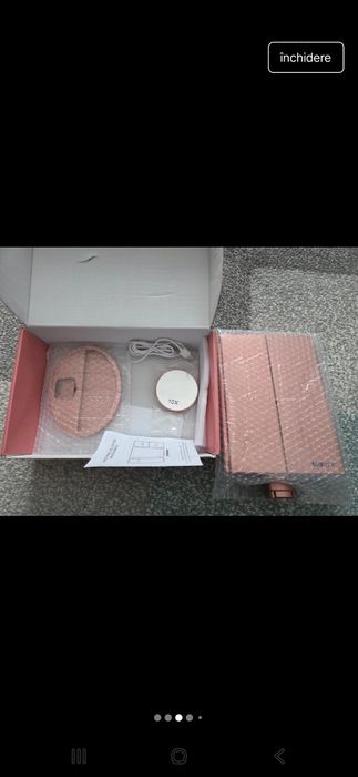 Oglindă de machiaj cu lumini LED naturale