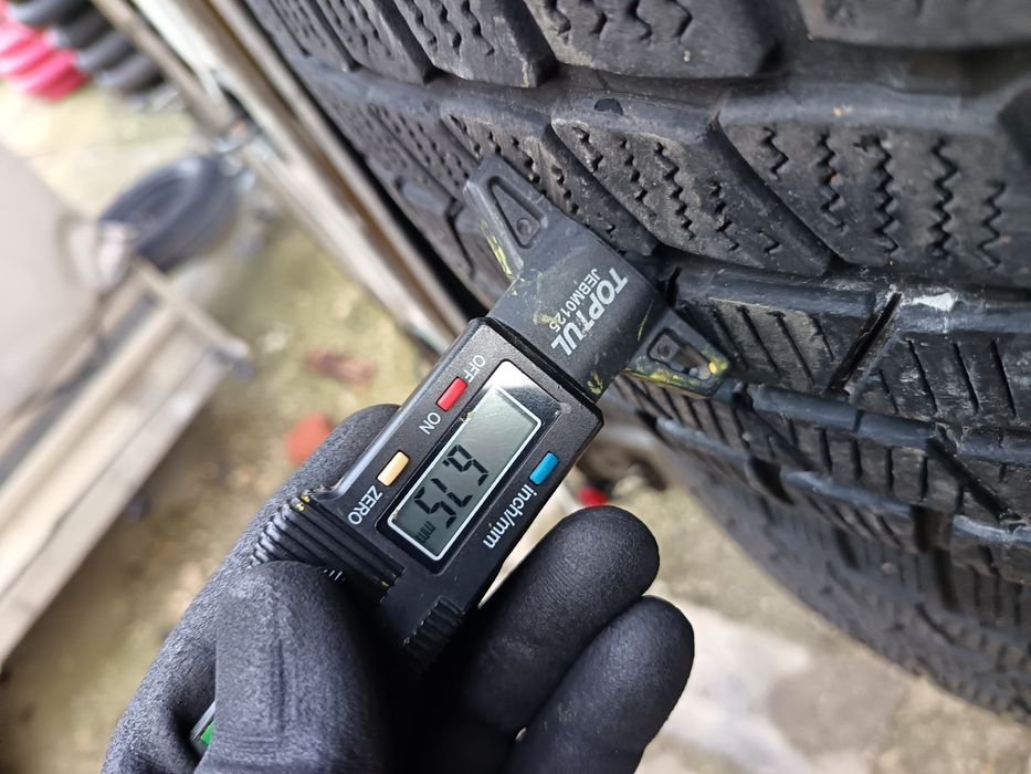 Anvelope MS iarna 245 50 18 continental runflat 2017 6.6mm